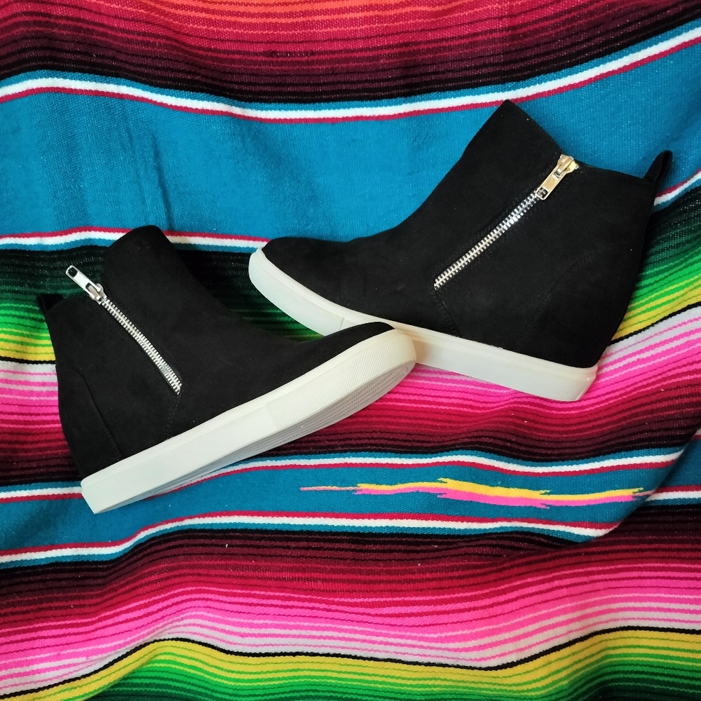 Madden Girl black suede ankle boots with hidden wedge.  Junior 7 med
